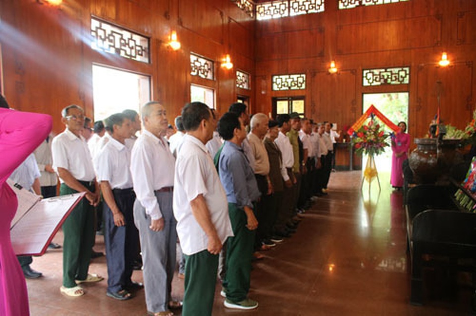 Người uy tín trong đồng bào dân tộc ở Nghệ An: Hãy đi từ cái nhỏ nhất! - 4 Người uy tín trong đồng bào dân tộc ở Nghệ An: Hãy đi từ cái nhỏ nhất! - 4