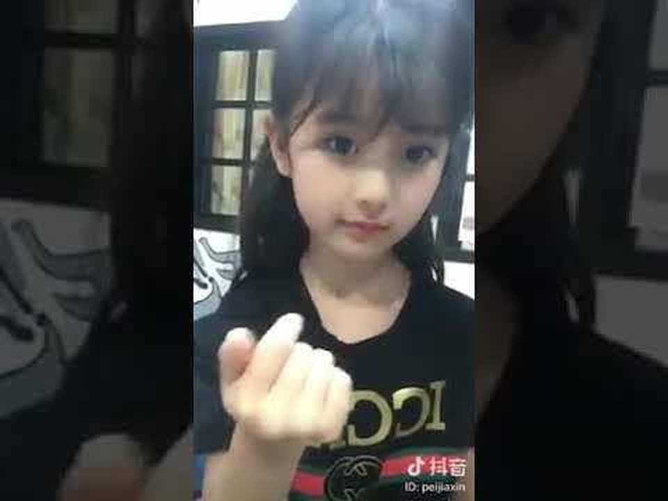 Nhiều trẻ em bị quấy rối trên mạng xã hội Tik Tok - 2 Nhiều trẻ em bị quấy rối trên mạng xã hội Tik Tok - 2
