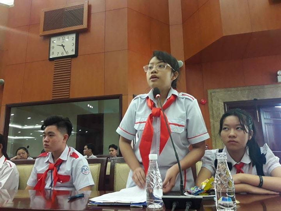 Học sinh TPHCM “xin” giảm áp lực cho thầy cô - 3 Học sinh TPHCM “xin” giảm áp lực cho thầy cô - 3