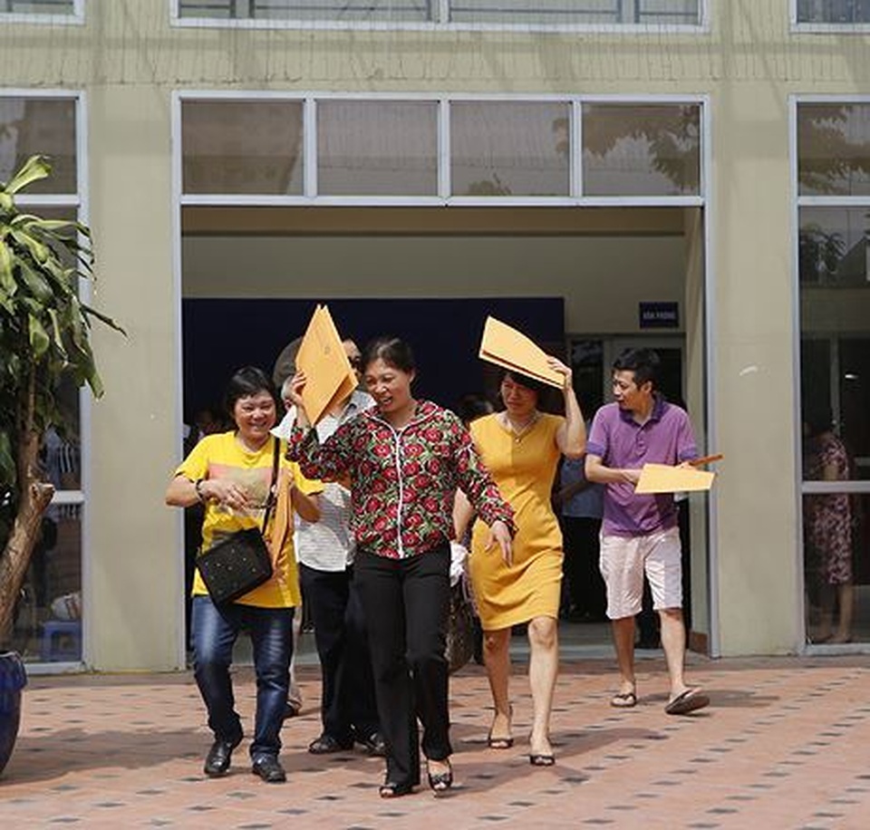 mua ho so lop 6.jpg mua ho so lop 6.jpg