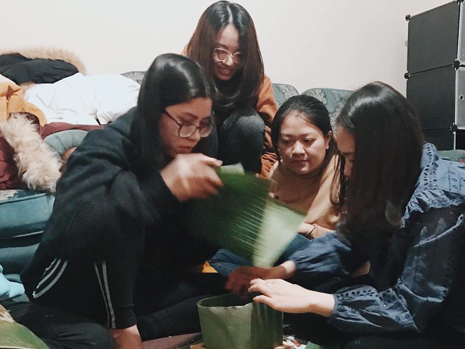 Tết sum vầy của du học sinh Việt tại xứ sở sương mù - 2 Tết sum vầy của du học sinh Việt tại xứ sở sương mù - 2