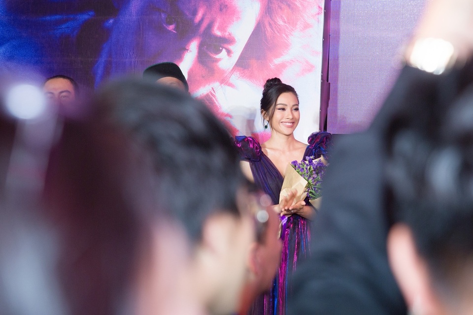 Johnny Trí Nguyễn ấn tượng vai diễn của Yaya Trương Nhi trong Hai Phượng - 3 Johnny Trí Nguyễn ấn tượng vai diễn của Yaya Trương Nhi trong Hai Phượng - 3