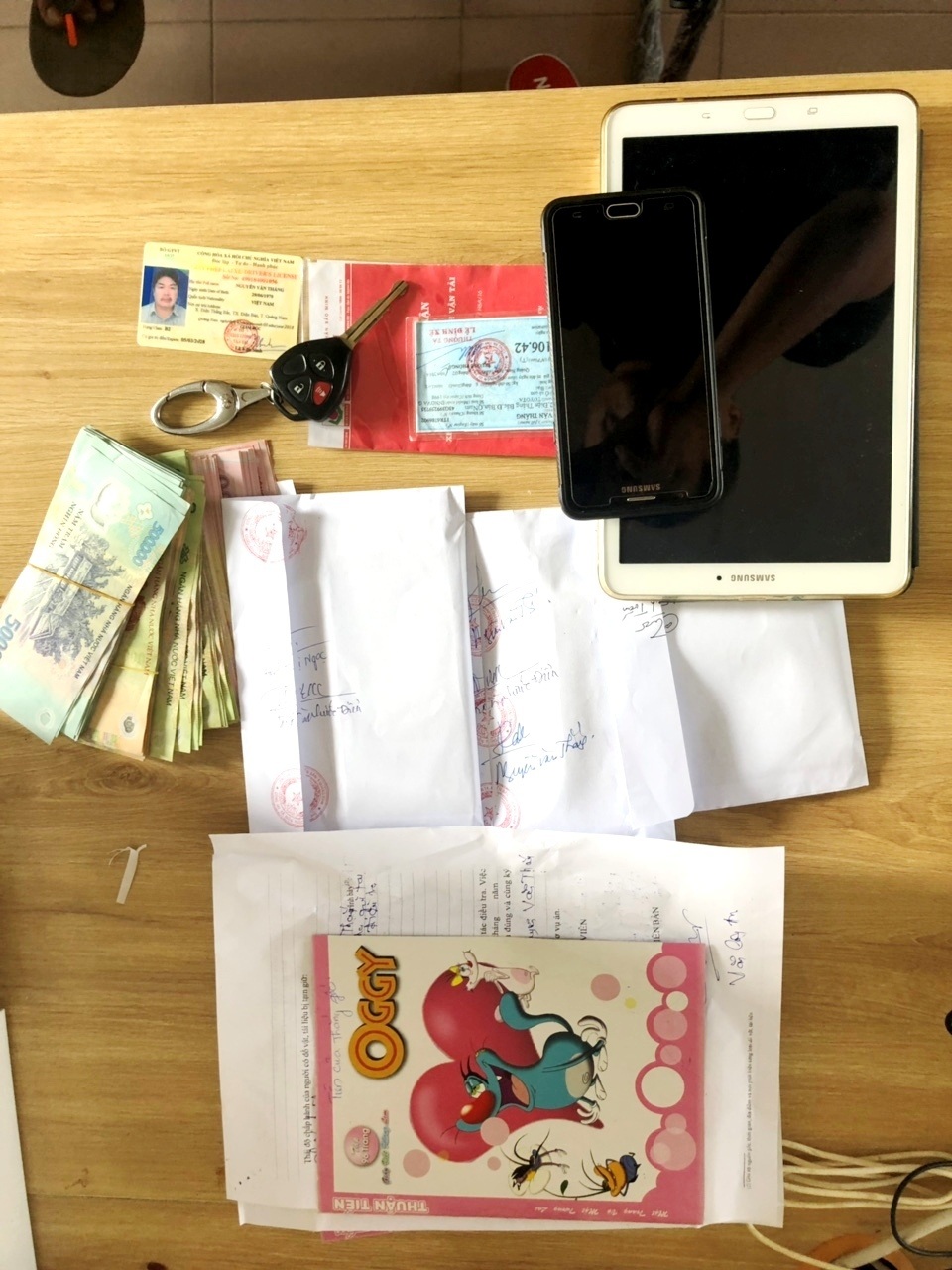 Công an Quảng Nam triệt xóa đường dây cá độ trên 38 tỉ đồng Công an Quảng Nam triệt xóa đường dây cá độ trên 38 tỉ đồng