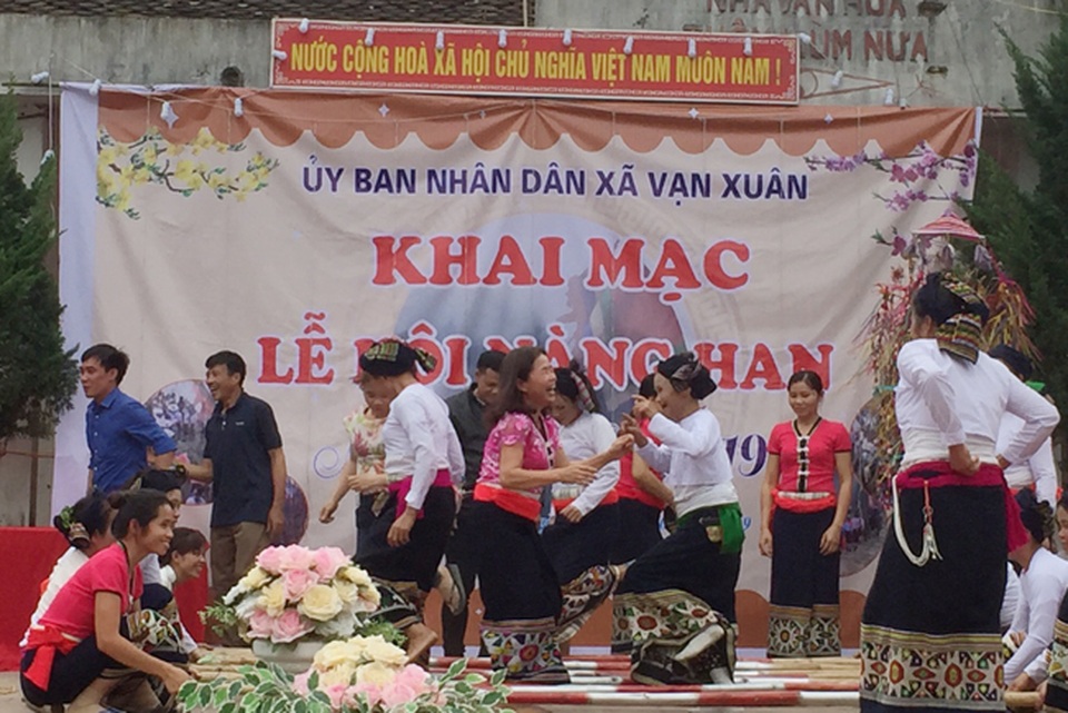 Độc đáo lễ hội mang tên nữ thủ lĩnh  - 3 Độc đáo lễ hội mang tên nữ thủ lĩnh  - 3