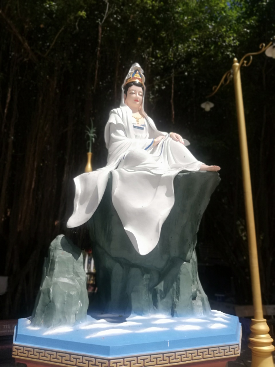 Đầu năm, thăm ngôi chùa có tượng Phật Quan Âm cao nhất miền Tây - 39 Đầu năm, thăm ngôi chùa có tượng Phật Quan Âm cao nhất miền Tây - 39