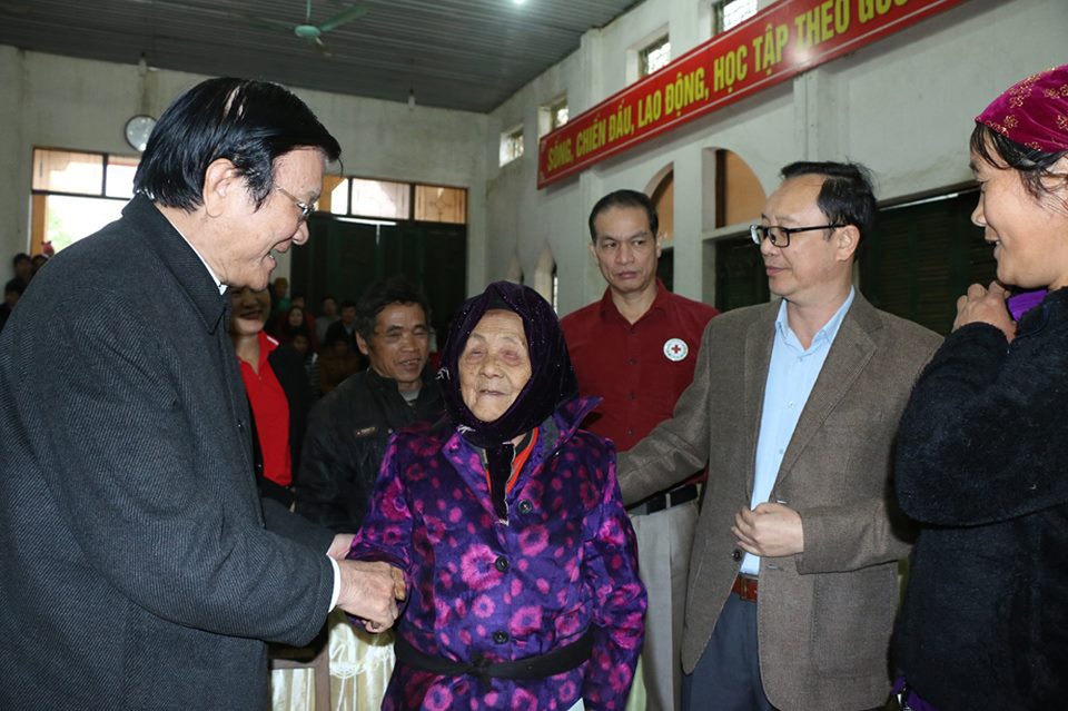 tham hoi copy.jpg tham hoi copy.jpg