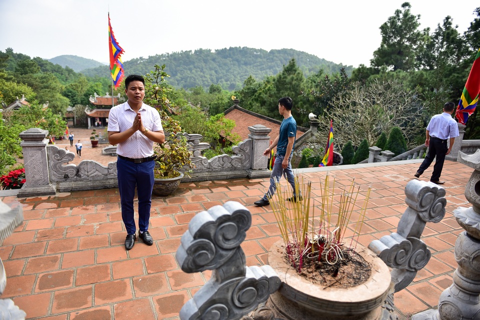 Toàn cảnh đền Chu Văn An trên núi Phượng Hoàng - 12 Toàn cảnh đền Chu Văn An trên núi Phượng Hoàng - 12