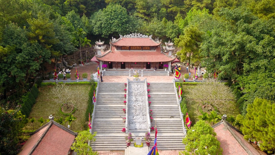 Toàn cảnh đền Chu Văn An trên núi Phượng Hoàng - 8 Toàn cảnh đền Chu Văn An trên núi Phượng Hoàng - 8