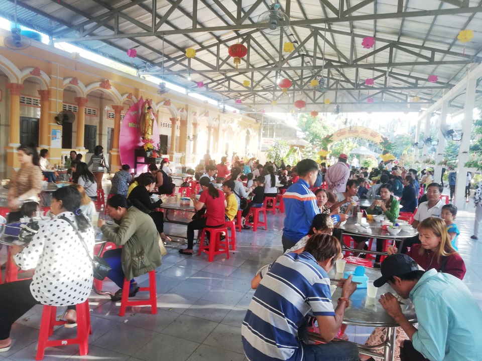 Đặc sản bún mắm nước lèo chay “hút” khách ngày Rằm tháng Giêng - 10 Đặc sản bún mắm nước lèo chay “hút” khách ngày Rằm tháng Giêng - 10