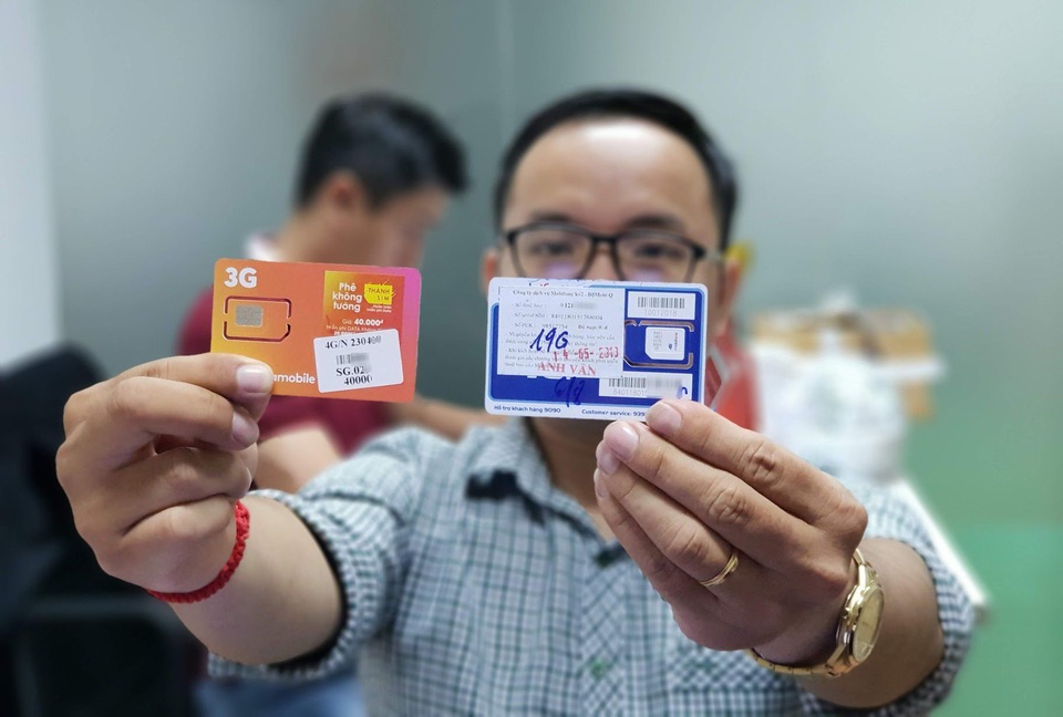 Bộ trưởng Bộ TTTT chỉ đạo giải quyết dứt điểm tình trạng SIM rác trong tháng 3/2019 - 2 Bộ trưởng Bộ TTTT chỉ đạo giải quyết dứt điểm tình trạng SIM rác trong tháng 3/2019 - 2
