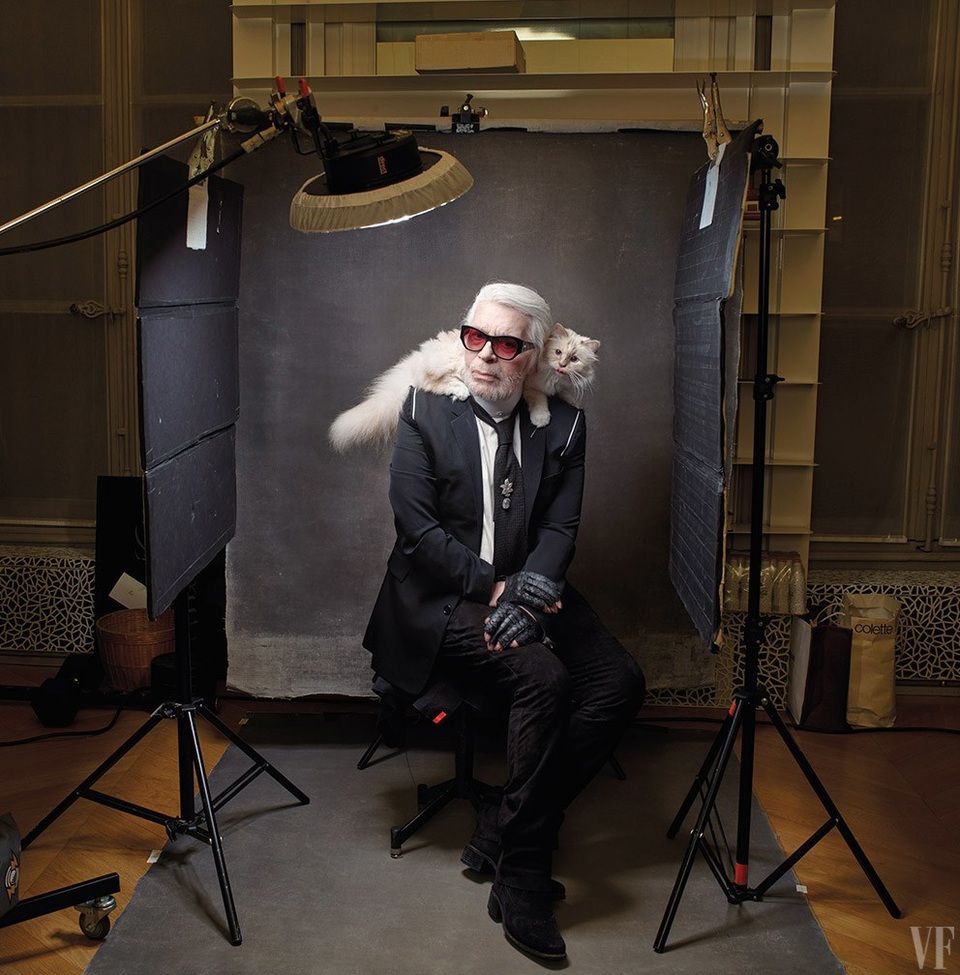 Karl Lagerfeld: Muốn giỏi nhất, phải nghĩ mình còn lười và còn kém - 5