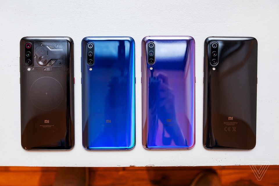 Xiaomi Mi 9 ra mắt với 3 camera sau, giá từ 10,6 triệu đồng - 2 Xiaomi Mi 9 ra mắt với 3 camera sau, giá từ 10,6 triệu đồng - 2