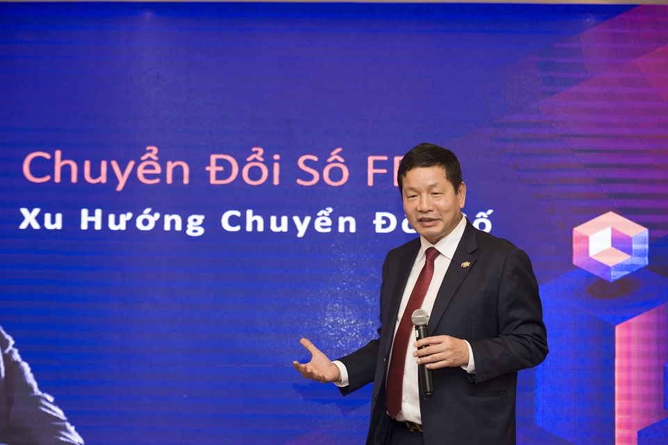 Ong Truong Gia Binh - Chu tich HDQT FPT.jpg Ong Truong Gia Binh - Chu tich HDQT FPT.jpg