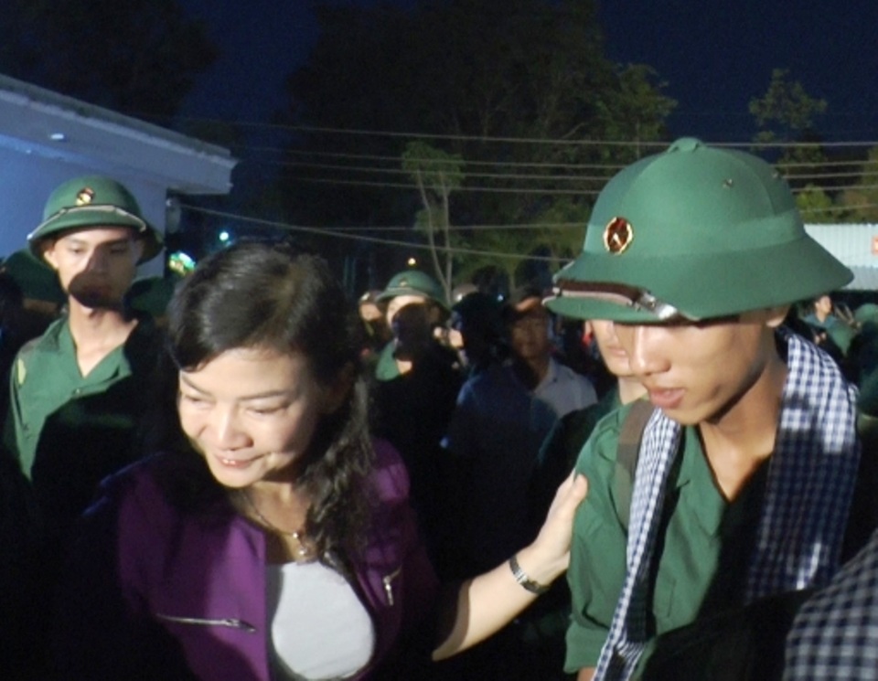 ĐBSCL: Hàng ngàn thanh niên hăng hái lên đường nhập ngũ - 3