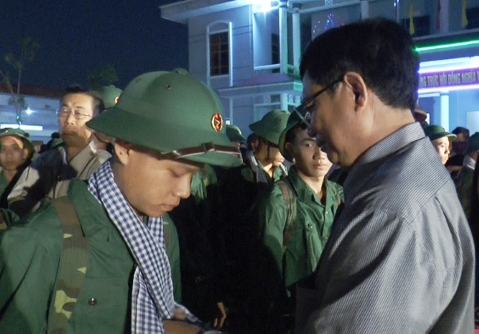 ĐBSCL: Hàng ngàn thanh niên hăng hái lên đường nhập ngũ - 2