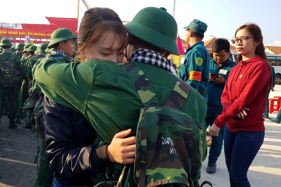 52590102_615734388877615_4650697176312184832_n.jpg Nhập ngũ