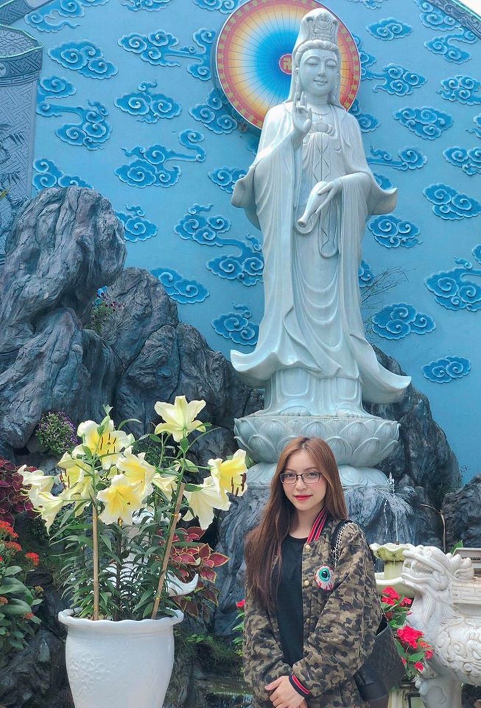 nhat le 5.jpg nhat le 5.jpg