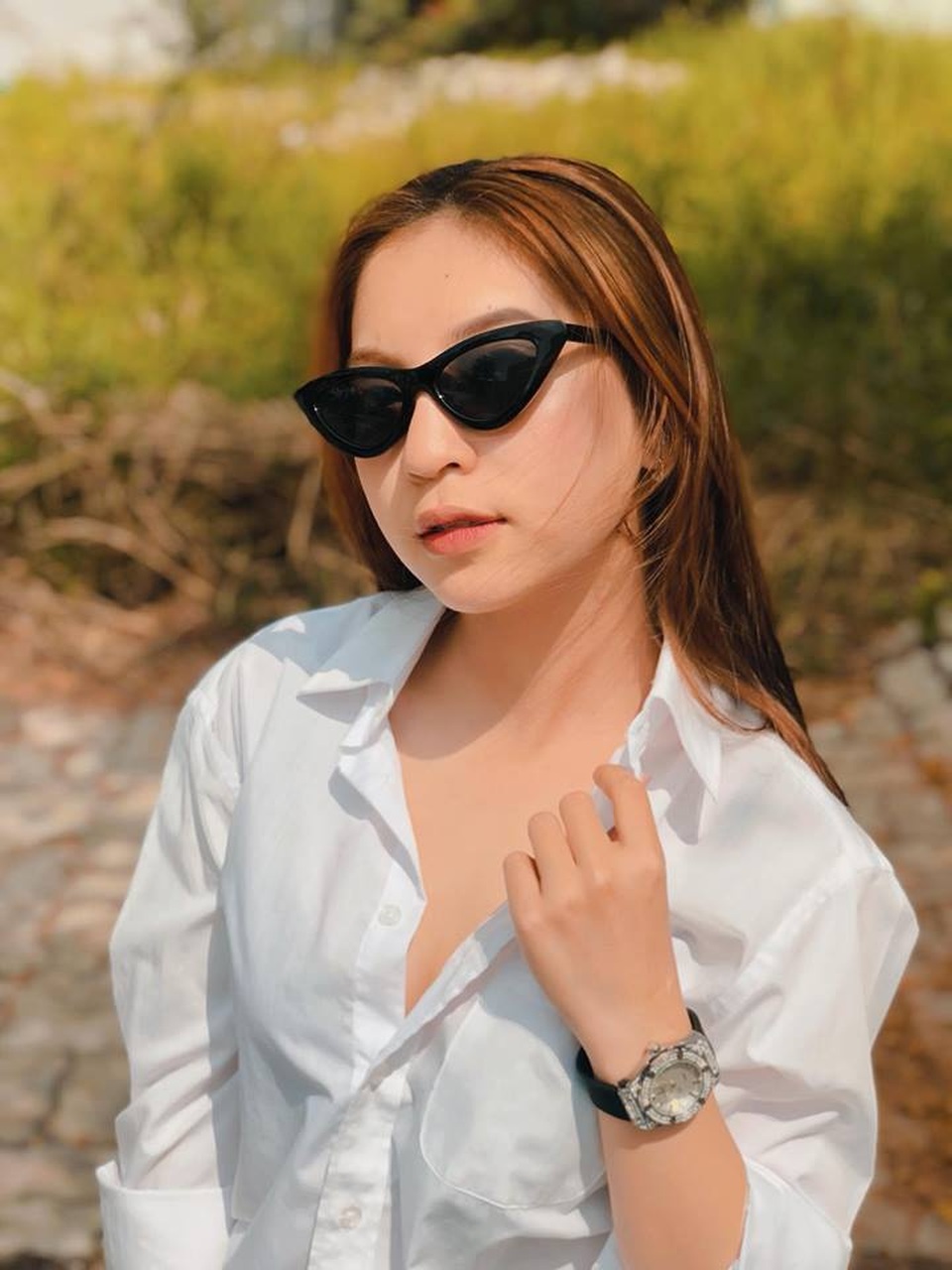 ban gai quang hai 3.jpg ban gai quang hai 3.jpg