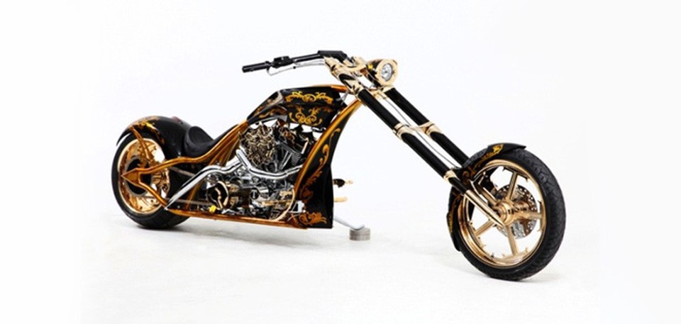 Hút mắt với chiếc chopper độ vàng 24k của Tổng thống Donald Trump - 1 Hút mắt với chiếc chopper độ vàng 24k của Tổng thống Donald Trump - 1
