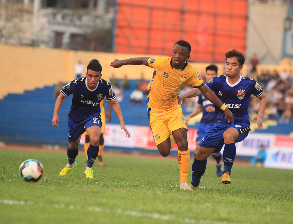 Thanh Hoá hoà Bình Dương trong trận mở màn V-League 2019 - 2 Thanh Hoá hoà Bình Dương trong trận mở màn V-League 2019 - 2