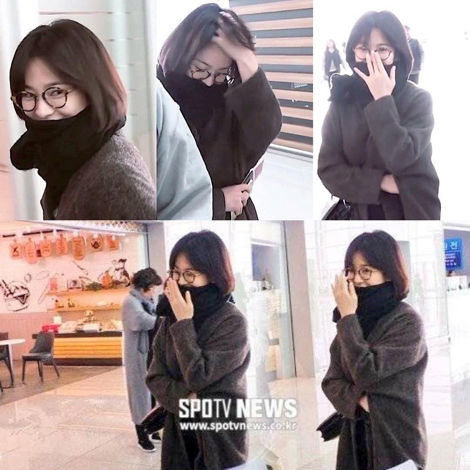 Song Hye Kyo gây chú ý khi không đeo nhẫn cưới giữa bão tin đồn ly hôn - 4 Song Hye Kyo gây chú ý khi không đeo nhẫn cưới giữa bão tin đồn ly hôn - 4