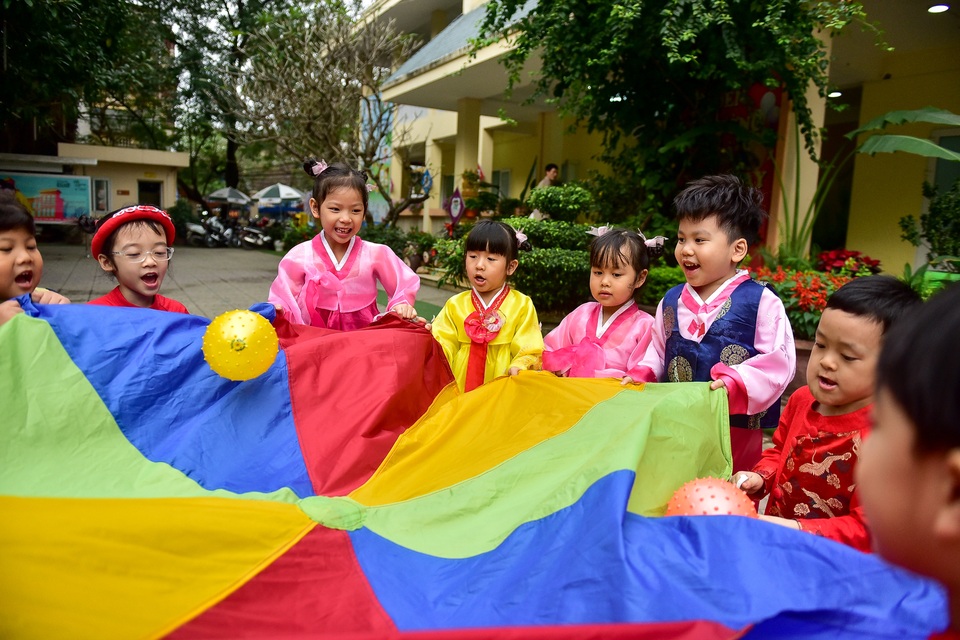 Ngôi trường tại Hà Nội có lớp học mang tên Kim Nhật Thành, Kim Chính Nhật - 9 Ngôi trường tại Hà Nội có lớp học mang tên Kim Nhật Thành, Kim Chính Nhật - 9
