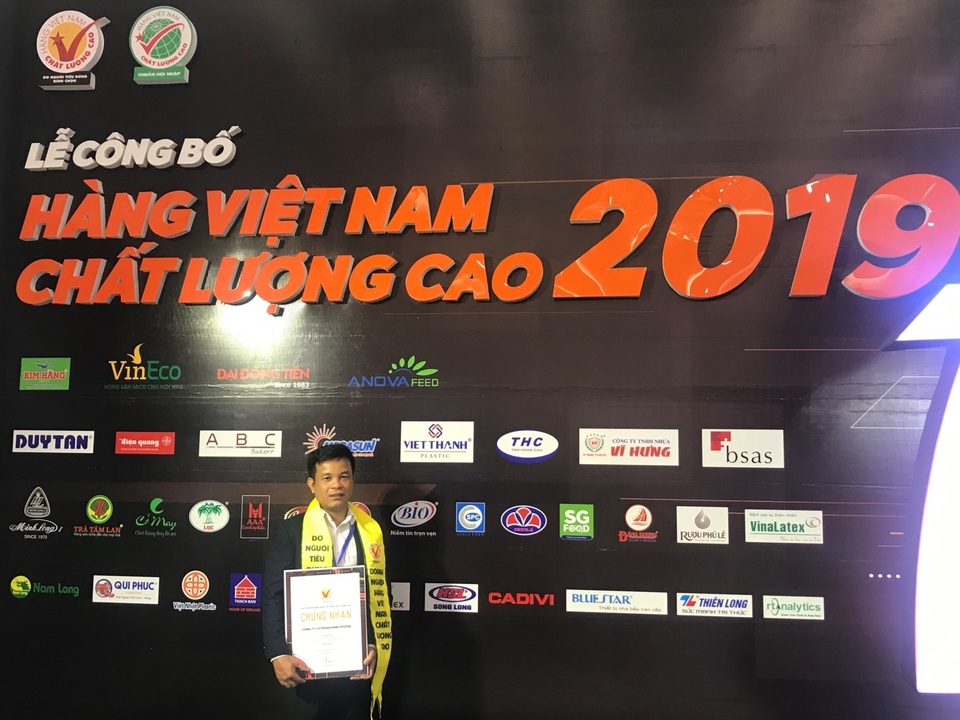 Wincofood nhận danh hiệu Hàng Việt Nam chất lượng cao 2019 - 1 Wincofood nhận danh hiệu Hàng Việt Nam chất lượng cao 2019 - 1