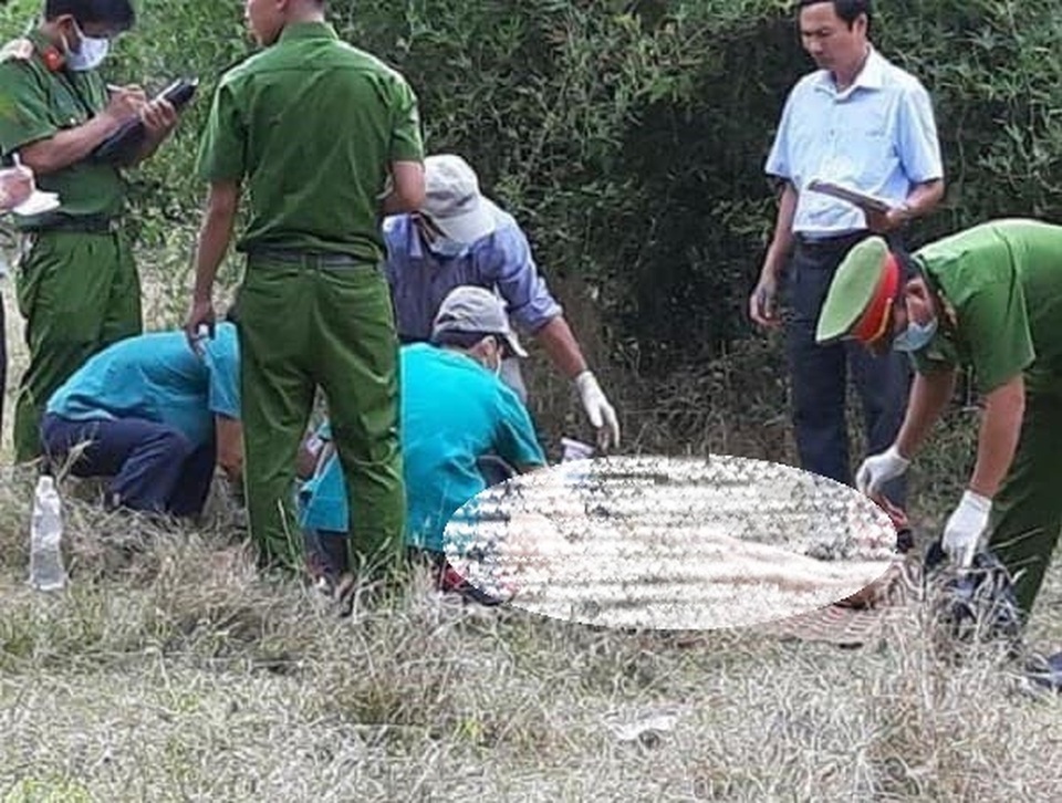 Truy bắt nghi phạm giết người phụ nữ trong rừng vắng - 1 Truy bắt nghi phạm giết người phụ nữ trong rừng vắng - 1