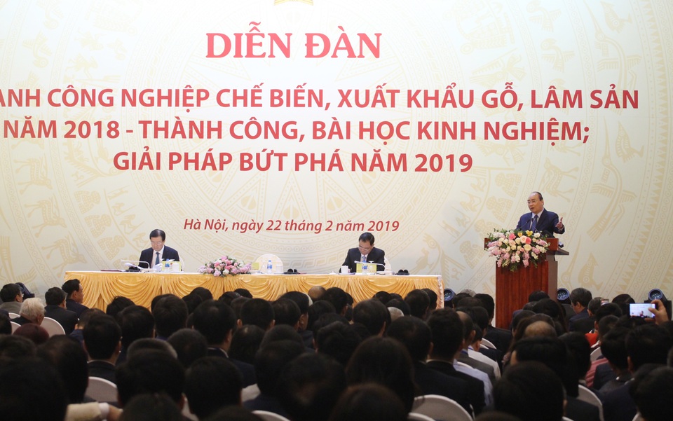 Thủ tướng muốn Việt Nam trở thành công xưởng đồ gỗ của thế giới - 1 Thủ tướng muốn Việt Nam trở thành công xưởng đồ gỗ của thế giới - 1