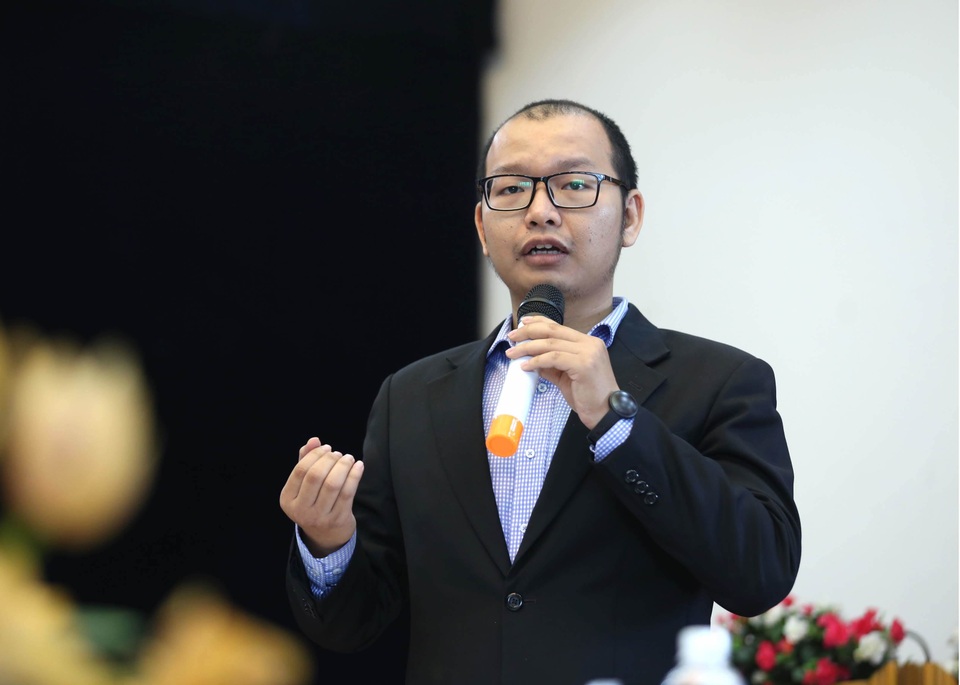 Quang Hải được đề cử Gương mặt trẻ tiêu biểu: “Tôi chỉ là người đại diện cho thành công của tập thể” - 4 Quang Hải được đề cử Gương mặt trẻ tiêu biểu: “Tôi chỉ là người đại diện cho thành công của tập thể” - 4