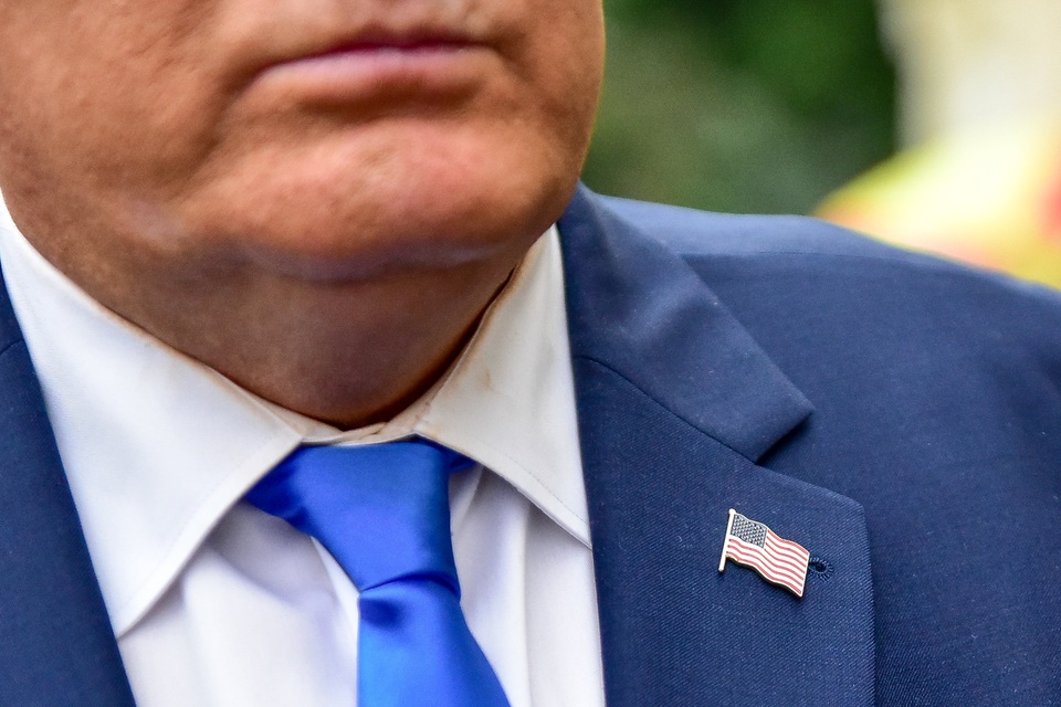 Bản sao ông Kim Jong Un và Donald Trump bất ngờ xuất hiện tại Hà Nội - 6 Bản sao ông Kim Jong Un và Donald Trump bất ngờ xuất hiện tại Hà Nội - 6