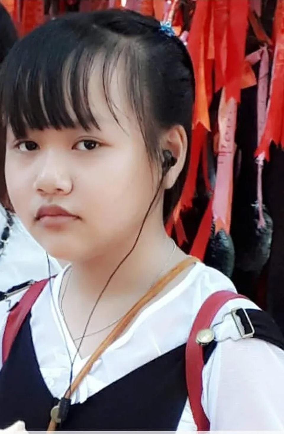 nusinh1.jpg nusinh1.jpg