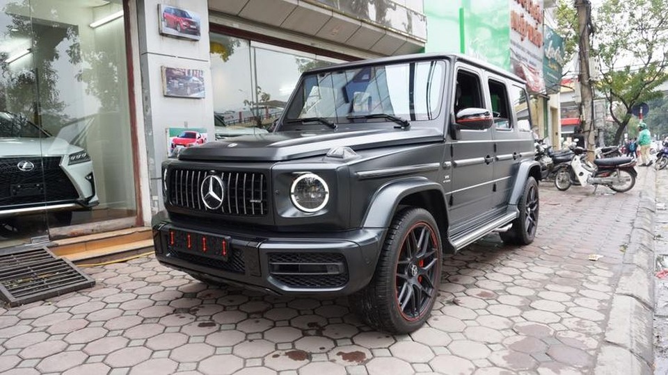 Tiền nhiều để làm gì mà giữa ồn ào ly hôn Đặng Lê Nguyên Vũ vẫn sắm siêu xe? - 5 Tiền nhiều để làm gì mà giữa ồn ào ly hôn Đặng Lê Nguyên Vũ vẫn sắm siêu xe? - 5