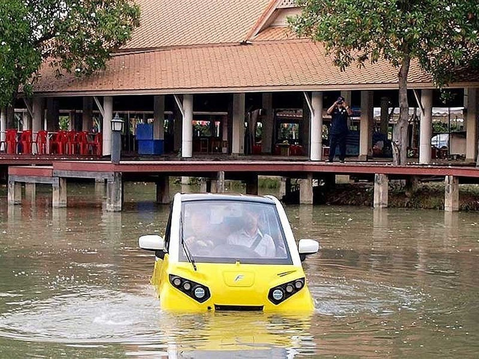 Xe_loi_nuoc.jpg Xe_loi_nuoc.jpg