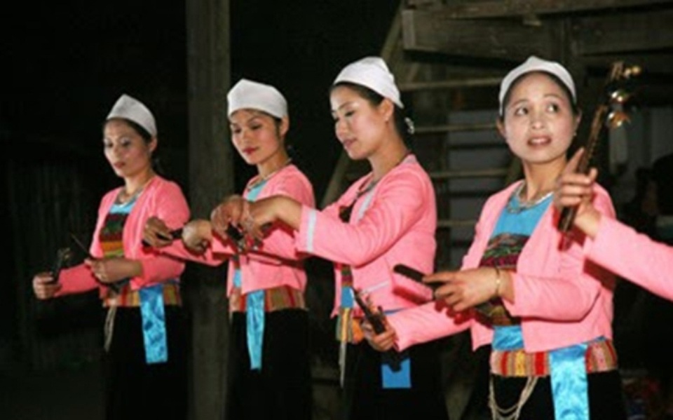 Hát Xường giao duyên của người Mường trở thành Di sản văn hóa phi vật thể quốc gia - 1 Hát Xường giao duyên của người Mường trở thành Di sản văn hóa phi vật thể quốc gia - 1