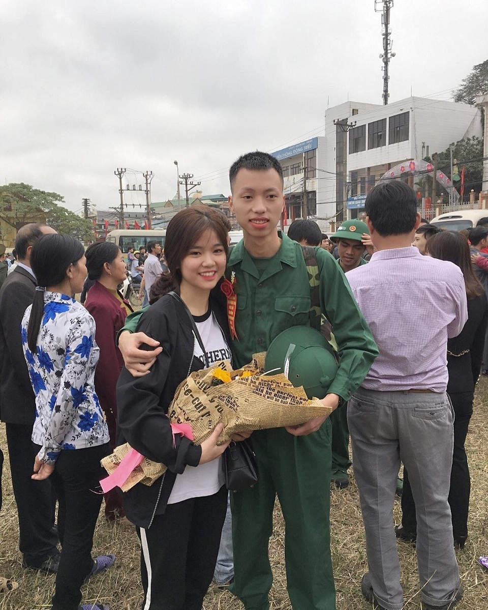 Chuyện tình yêu bộ đội nghĩa vụ: “Còn tin còn yêu còn cố gắng” - 2 Chuyện tình yêu bộ đội nghĩa vụ: “Còn tin còn yêu còn cố gắng” - 2