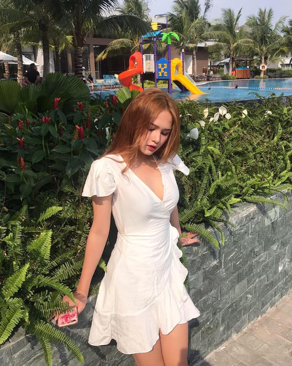 Cô gái Việt đẹp tựa "hot girl có gương mặt đẹp nhất Hàn Quốc" hình ảnh 12 co gai viet dep tua "hot girl co guong mat dep nhat han quoc" hinh anh 12