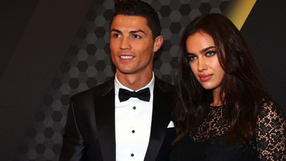Nhìn lại 3 mối tình sâu đậm của C.Ronaldo và những bài học “thấm thía” - 2 Nhìn lại 3 mối tình sâu đậm của C.Ronaldo và những bài học “thấm thía” - 2