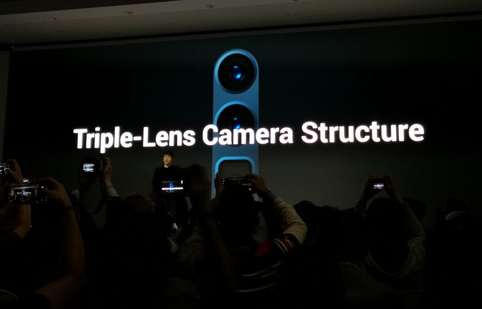 Oppo trình làng smartphone zoom quang 10X đầu tiên trên thế giới - 3 Oppo trình làng smartphone zoom quang 10X đầu tiên trên thế giới - 3