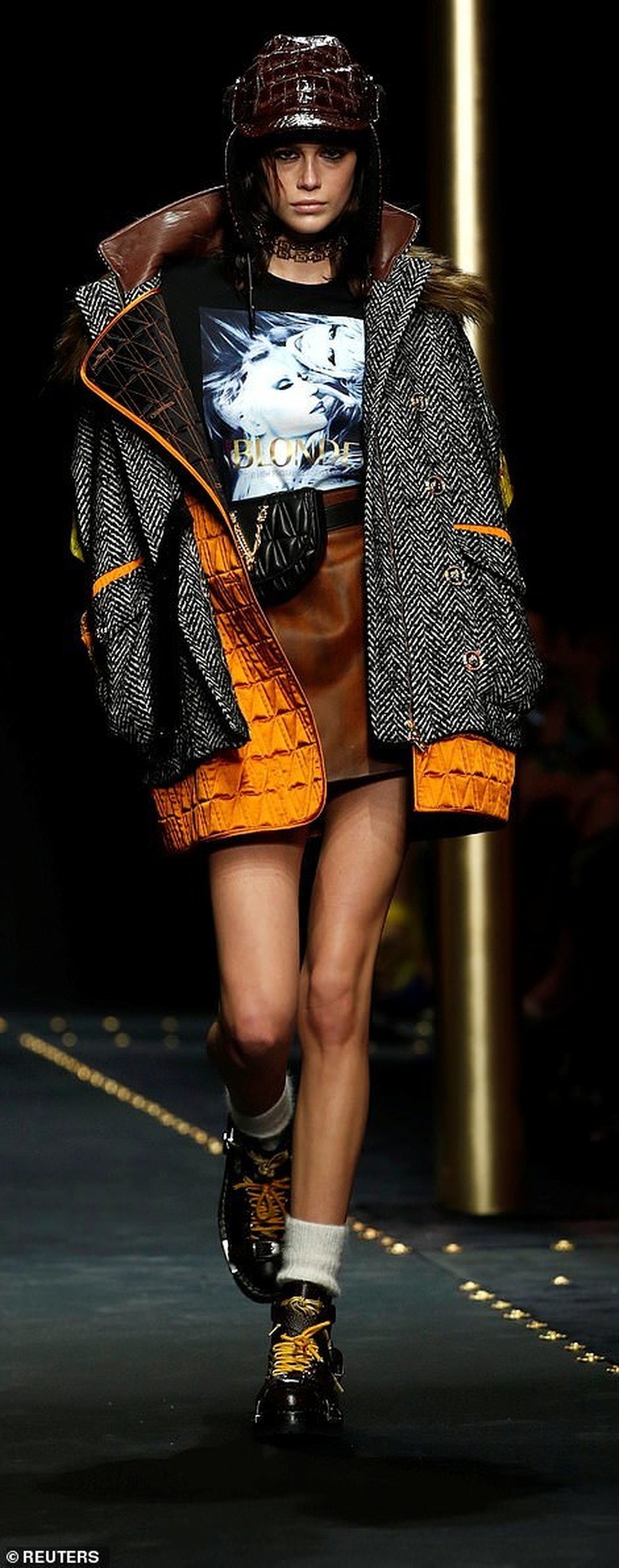 Dàn chân dài đình đám tỏa sáng tại Milan  - 12