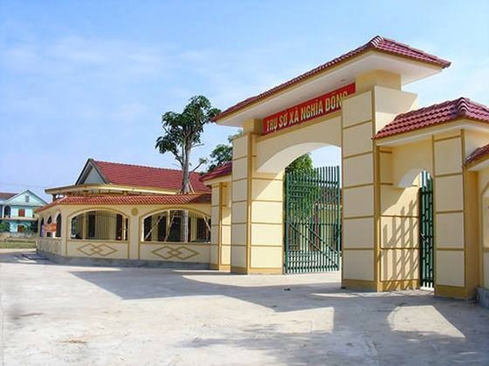 Nhiều cán bộ xã “dính chàm” vì tội lạm quyền trong thi hành công vụ - 1