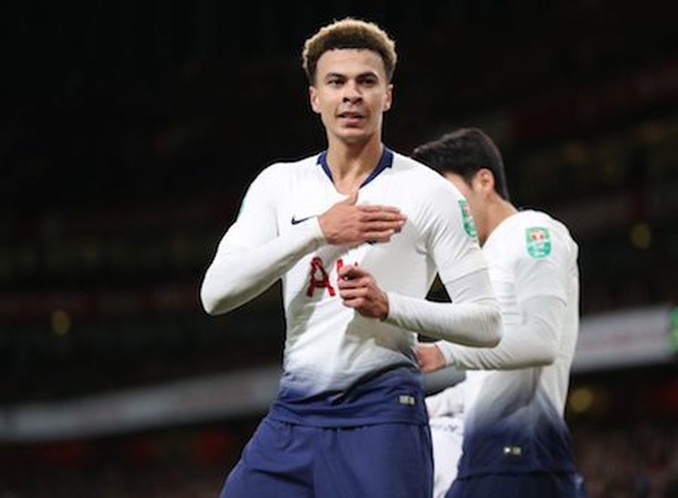 Ngôi sao Tottenham “đá” bạn gái phũ phàng vì “kẻ thứ ba” tuyệt sắc - 1 Ngôi sao Tottenham “đá” bạn gái phũ phàng vì “kẻ thứ ba” tuyệt sắc - 1