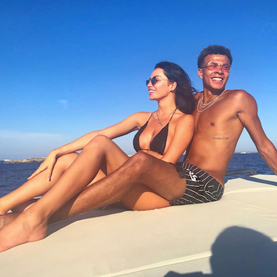 Ngôi sao Tottenham “đá” bạn gái phũ phàng vì “kẻ thứ ba” tuyệt sắc - 5 Ngôi sao Tottenham “đá” bạn gái phũ phàng vì “kẻ thứ ba” tuyệt sắc - 5