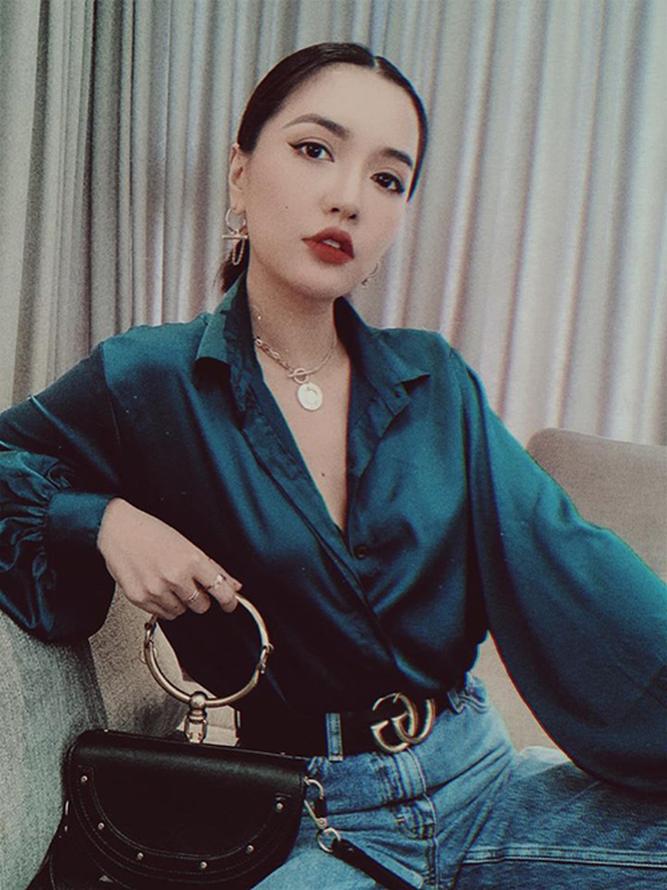 Loạt sao nữ khoe ảnh gợi cảm trên biển đầu hè - 14 Loạt sao nữ khoe ảnh gợi cảm trên biển đầu hè - 14
