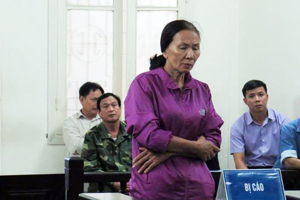 Cựu cán bộ công an lừa hơn 2 tỷ, không từ cả bạn trai của con - 2 Cựu cán bộ công an lừa hơn 2 tỷ, không từ cả bạn trai của con - 2