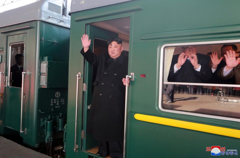 Ông Kim Jong-un đi lộ trình ngắn nhất tới Việt Nam - 1 Ông Kim Jong-un đi lộ trình ngắn nhất tới Việt Nam - 1