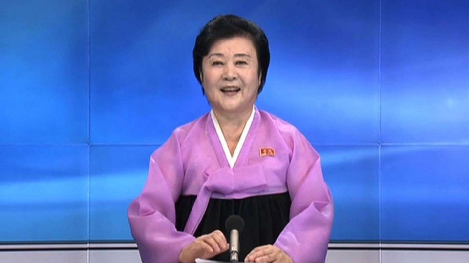 “Quý bà áo hồng” Triều Tiên tái xuất trước thềm thượng đỉnh Trump - Kim - 1 “Quý bà áo hồng” Triều Tiên tái xuất trước thềm thượng đỉnh Trump - Kim - 1
