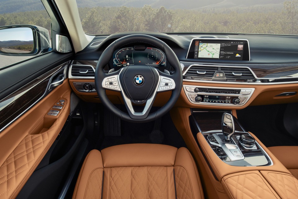 09dac251-bmw-at-2019-geneva-motor-show-3.jpg 09dac251-bmw-at-2019-geneva-motor-show-3.jpg