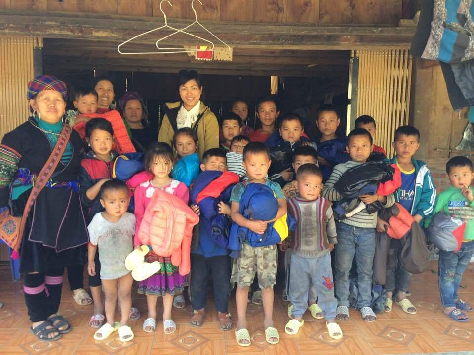 Cuộc sống đổi thay ngoạn mục của cô gái H’Mông nói tiếng Anh như gió - 5 Cuộc sống đổi thay ngoạn mục của cô gái H’Mông nói tiếng Anh như gió - 5