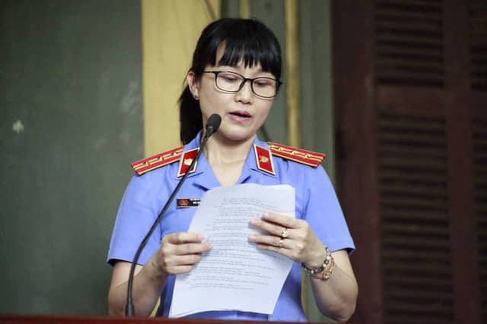 Yêu cầu hủy toàn bộ bản án ly hôn của vợ chồng cà phê Trung Nguyên - 1 Yêu cầu hủy toàn bộ bản án ly hôn của vợ chồng cà phê Trung Nguyên - 1